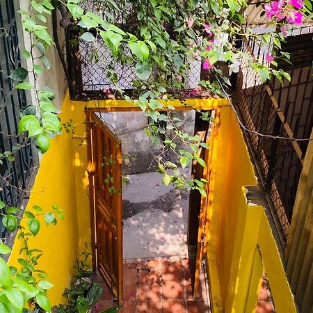 Chu Nhat Cafe & Homestay - 12 Ngo 41 Duong Lang - Co So 1 هانوي المظهر الخارجي الصورة