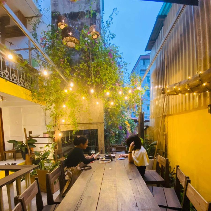 Chu Nhat Cafe & Homestay - 12 Ngo 41 Duong Lang - Co So 1 هانوي المظهر الخارجي الصورة