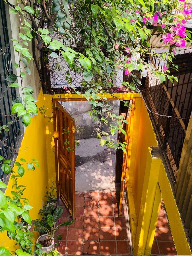 Chu Nhat Cafe & Homestay - 12 Ngo 41 Duong Lang - Co So 1 هانوي المظهر الخارجي الصورة