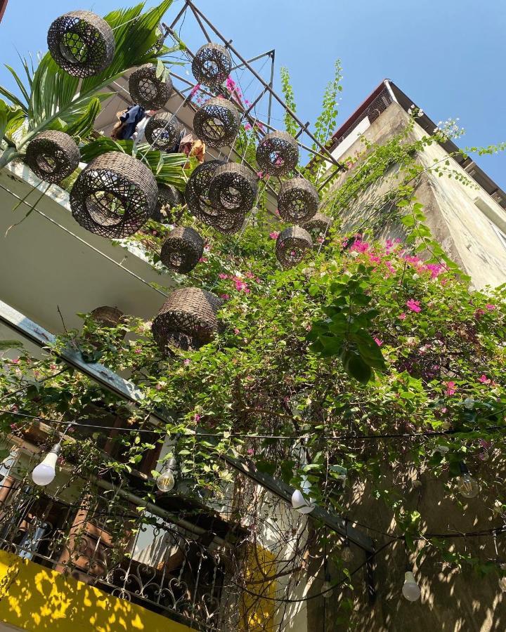 Chu Nhat Cafe & Homestay - 12 Ngo 41 Duong Lang - Co So 1 هانوي المظهر الخارجي الصورة