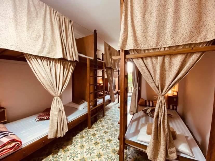 Chu Nhat Cafe & Homestay - 12 Ngo 41 Duong Lang - Co So 1 هانوي المظهر الخارجي الصورة